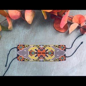 Longhorn Huichol Beaded Deer Bracelet Wixarika Art